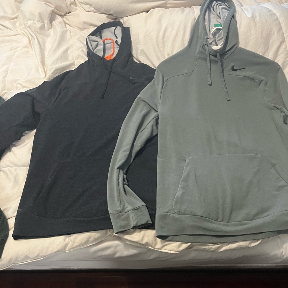 2 Nike Dri fit hoodies size large